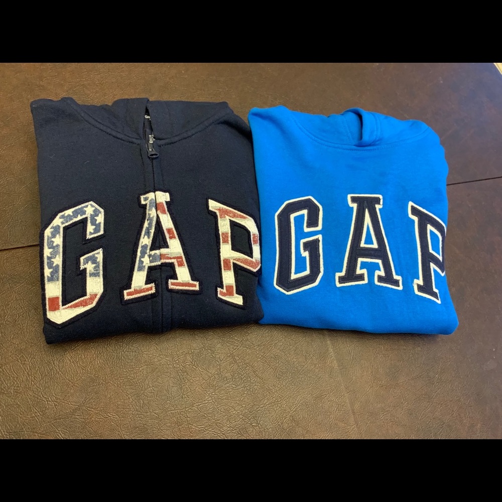 EUC Lot of 2 Boy’s GAP Hoodies -Size Large